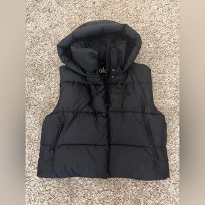 ALO Gold Rush Puffer Vest black XS